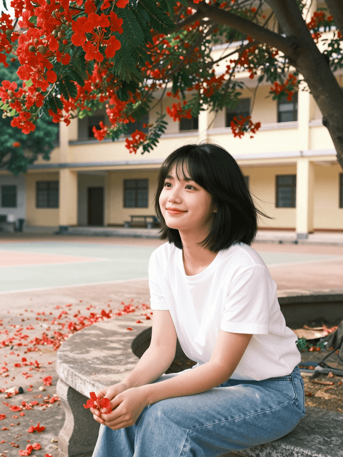Linh An, young Vietnamese woman, same facial identity as ref